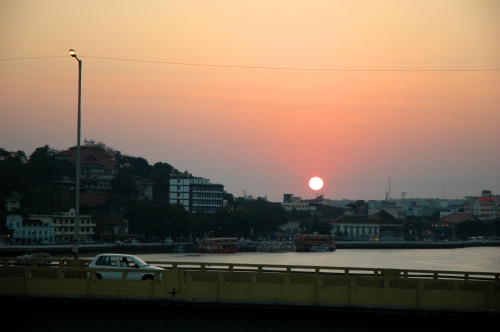 Sonne über Mangalore